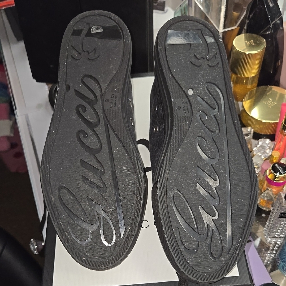 Gucci Women's Black Sneakers - Picture 4 of 5